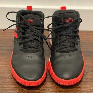 adidas Men's Own The Game Wide Basketball Shoe